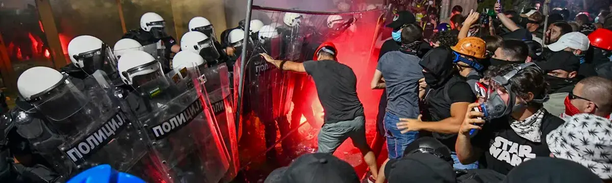 Breaking News - Instant Access